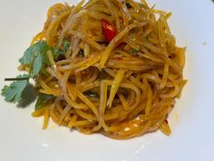 -关东小磨东北菜(上海长风大悦城店)