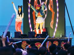 -北戴河碧螺塔海上酒吧公园