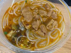 麻辣肥肠面-天府面庄(天平路店)