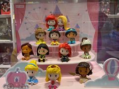 -泡泡玛特POPMART(蓝色港湾店)