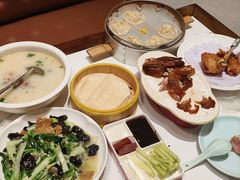 -梅利汴京烤鸭•开封豫菜地标店(东大街店)