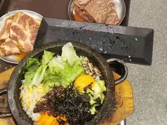 辣五花石锅拌饭-姜虎东白丁烤肉(虹桥天地店)