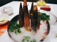 知味手剥笋-若蘭慈·无国界素食料理(欢乐海岸店)