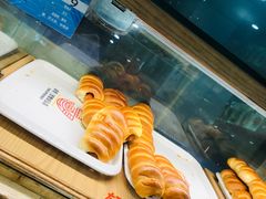 咖喱肠面包-新侨三宝乐面包店(崇文门店)