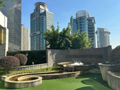 -上海龙之梦万丽酒店