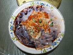 -关东大厨老三熏鹅(新石店)