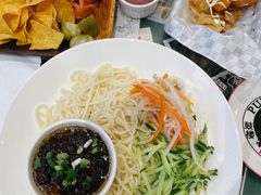 -鼓楼吃面·肉啃肉(南锣鼓巷店)