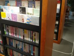 -西西弗书店&矢量咖啡(凯德晶萃广场店)