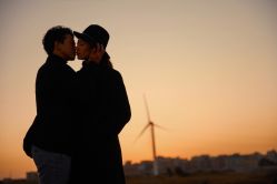 点击看大图 -挪娅婚纱摄影皇家会所