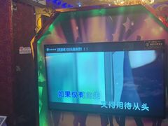 -路边边.炒菜烧烤.音乐餐厅(良乡长虹店)