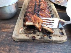 -Ribs & Burgers The Rocks