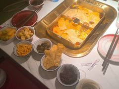 -九鼎轩脆毛肚火锅(南京东路店)