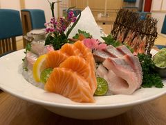-一本钓鲔鱼屋