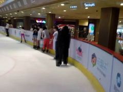 -奥山冰场(奥山世纪城店)