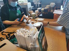 -星巴克(成都东站店)