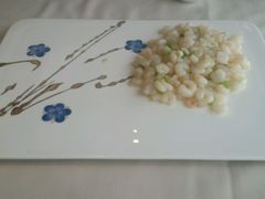 手剥河虾仁-扬州万怡酒店-中餐厅(文昌中路店)