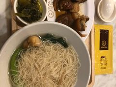 卤猪脚-松发肉骨茶SongFa(静安嘉里中心店)