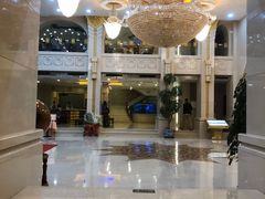 -碧中海汤泉汗蒸酒店