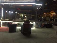 -裕龙汤泉