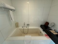 -北京希尔顿逸林酒店