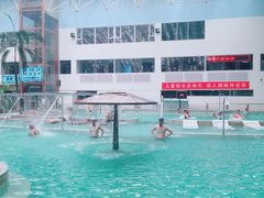 -龙脉温泉室内游泳馆