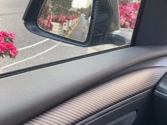 -TESLA 特斯拉(上海太古汇体验店)
