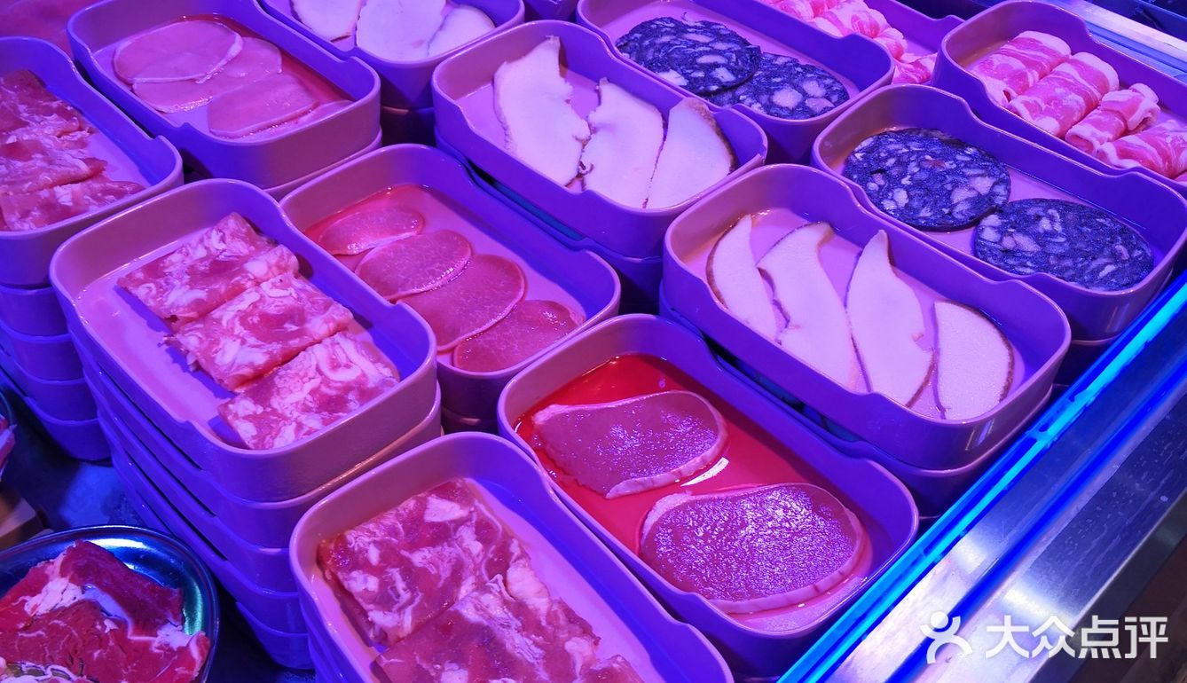 想要牛肉，海鲜自由就来川悦味来