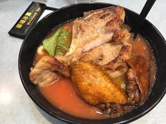 番茄浓汤鸡翅猪扒通粉-华嫂冰室(尖沙咀店)