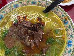 -金杨拉面王小吃面馆·牛三宝面·红烧牛肉粉