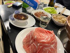 -楼外楼大刀肉传统火锅(西安大路店)