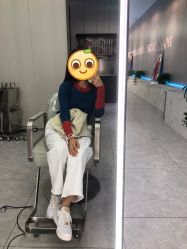 -PE SALON