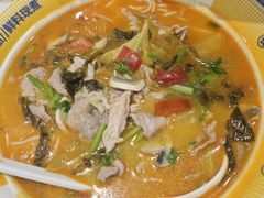 -粉小主·贵州酸汤牛肉粉(南京仙林金鹰店)