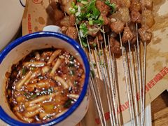 竹签烤肉-怪噜范·老贵阳街头名小吃(鸿通城店)