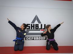 -DEFGROUP·巴西柔术·拳击·摔跤(世纪大道馆)