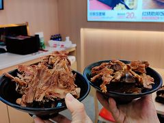 -犟骨头排骨饭•大骨面(弘阳广场店)