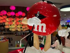 -m豆巧克力世界(上海世茂广场店)
