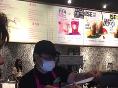 -星巴克臻选(深圳华强北茂业店)