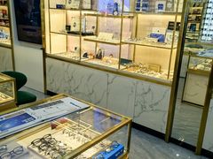 -世纪大明眼镜·蔡司授权店(武昌旗舰店)