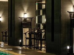 -丽思卡尔顿酒店泳池(金融街店)