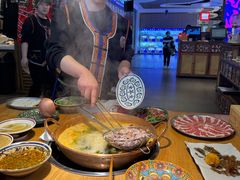 -洱火云南酸菜牛肉火锅(石景山当代商城店)