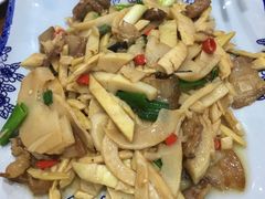 -下梅人家土菜馆(历史文化餐厅度假区店)