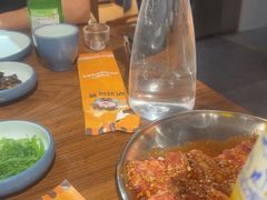 -明洞阿姨·韩式酱蟹烤肉·创意料理(三元桥店)