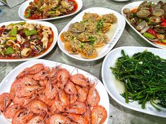 -四川小胡子海鲜(丁村万人海鲜广场店)