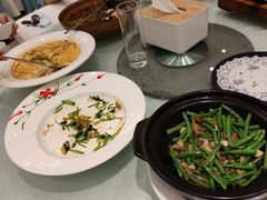 -沪华海鲜大酒楼(南汇店)