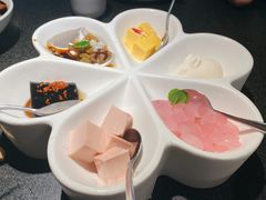甜品总汇-赠李白·如诗的川味(余杭万达广场店)