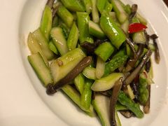 -宴小馆·小海鲜青岛菜(五四广场店)