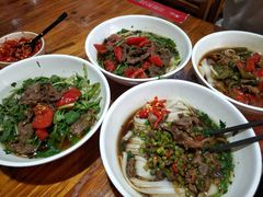 酸辣鸡杂粉-肆姐面粉馆(坡子街店)