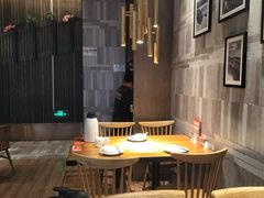 -爱碗亭·鲜炒湖南菜(壹城中心店)