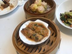 -万龙洲海鲜(大兴绿地缤纷城店)