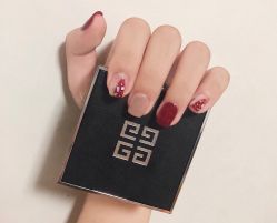 -Pink You美甲美睫纹绣定制中心